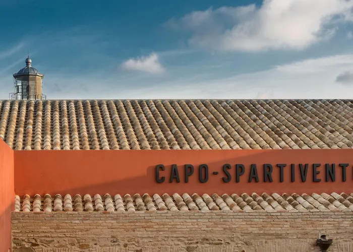 Faro Capo Spartivento Hotel Chia