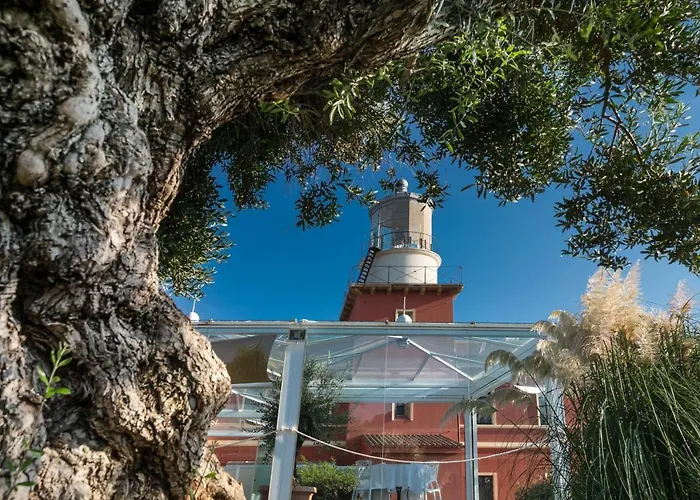 Faro Capo Spartivento 5*