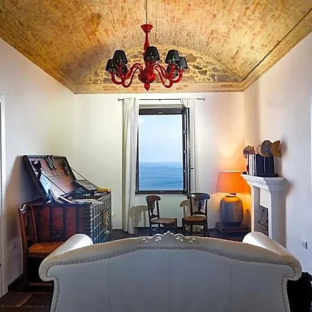 Capo Spartivento Lighthouse Hotel 5*