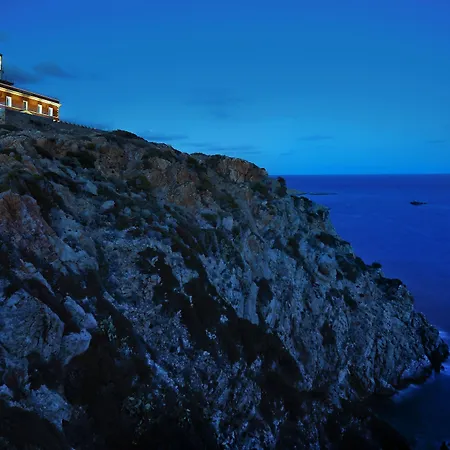 Capo Spartivento Lighthouse Hotel