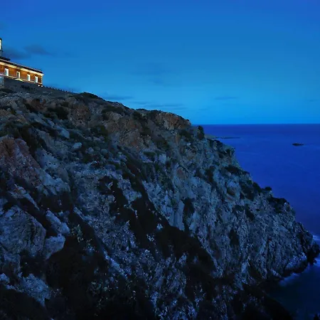 Capo Spartivento Lighthouse Hotel