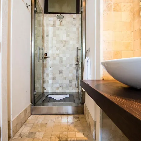 Faro Capo Spartivento 호텔