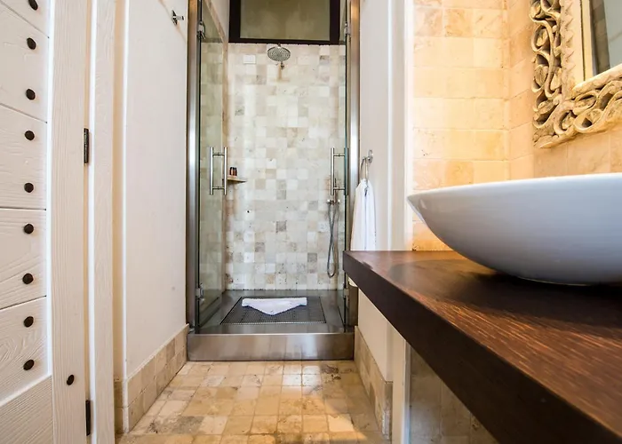 Faro Capo Spartivento Hotel