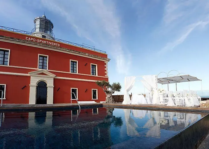 Faro Capo Spartivento 5*